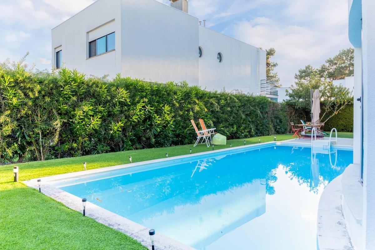 3 Bedroom Villa With Private Pool In Palmela Exteriör bild
